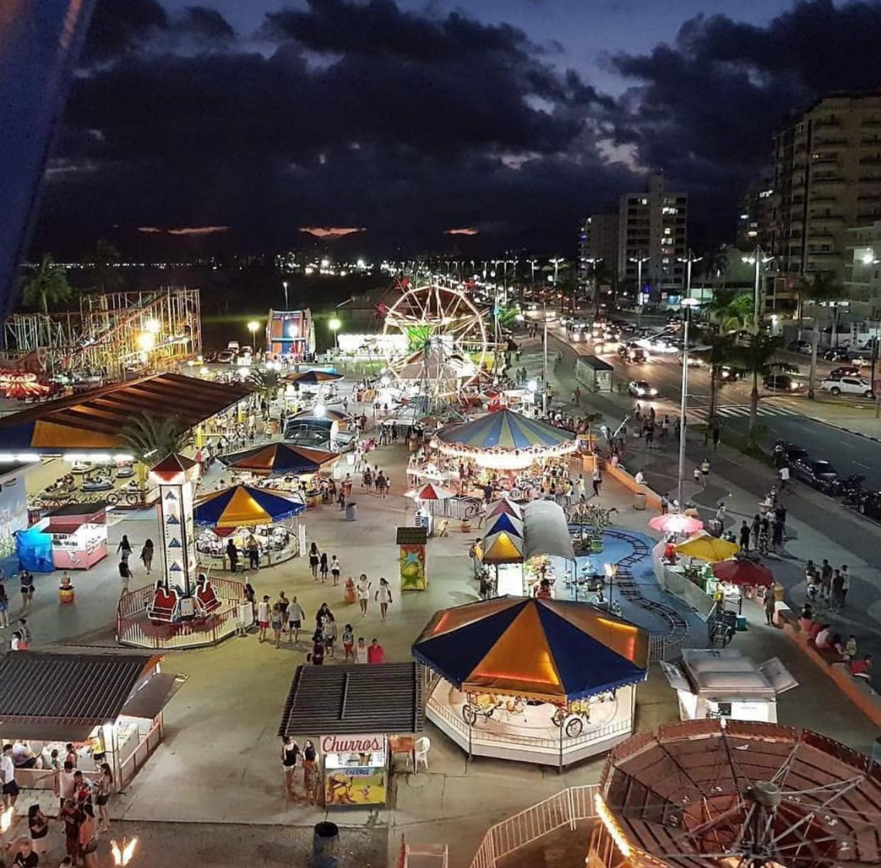 Suites Praia Martin De Sa Caraguatatuba Zewnętrze zdjęcie
